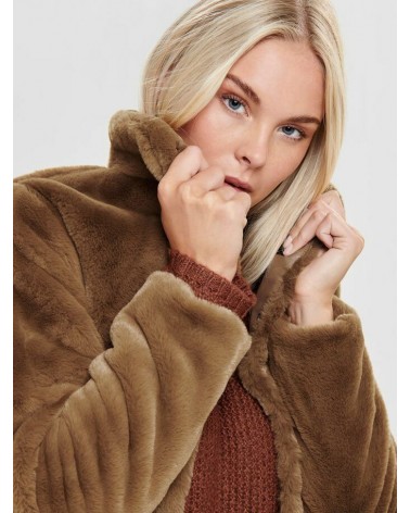 Only ONLvida faux fur coat 15164600