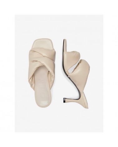 Only onlalyssa -1 pu twisted heeled sandal 15281373