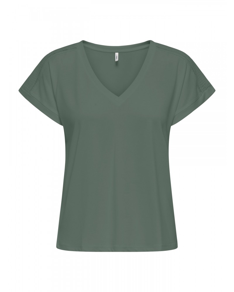 Only OnlFree V-neck lace top 15369294